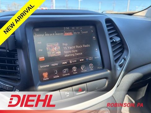 Certified 2016 Jeep Cherokee Overland image 14