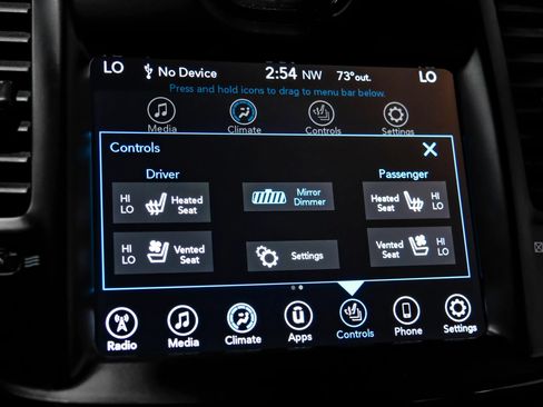 Used 2017 Chrysler 300 S w/ S Model Appearance Package RWD image 39