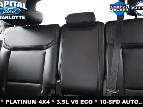 Used 2025 Ford Expedition Platinum AWD/4WD image 11