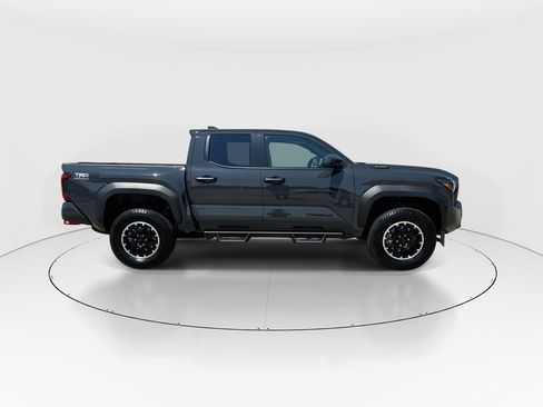 New 2025 Toyota Tacoma TRD Off-Road image 9