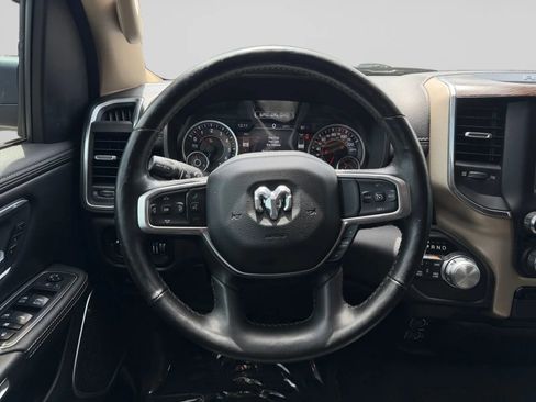 Used 2019 RAM 1500 Laramie AWD/4WD image 22