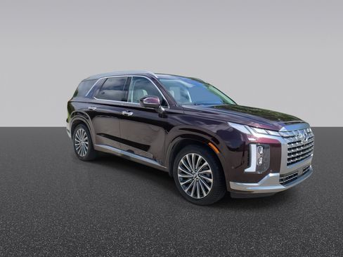 Used 2025 Hyundai Palisade Calligraphy AWD/4WD image 3