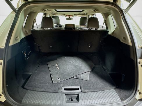 Used 2023 Nissan Rogue Platinum w/ Platinum Premium Package image 27