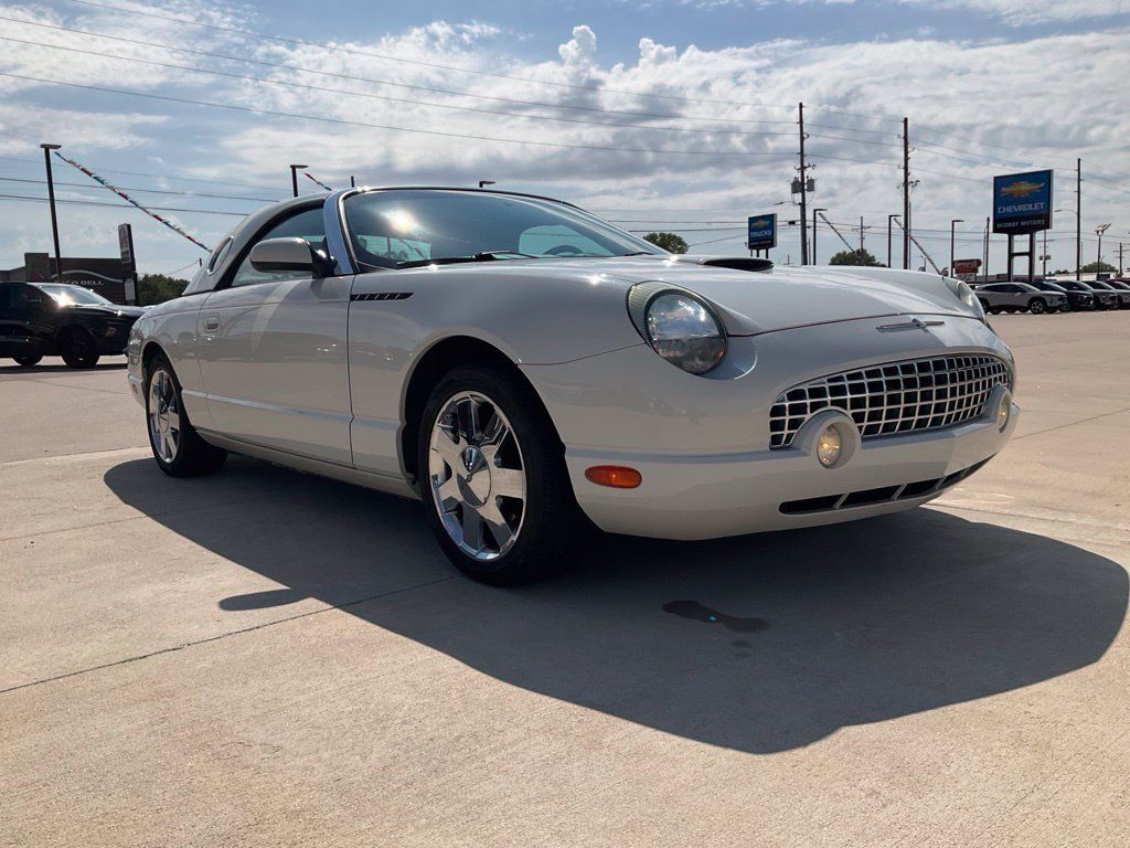 Used 2002 Ford Thunderbird RWD image 24