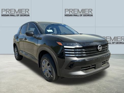 New 2026 Nissan Kicks S image 3