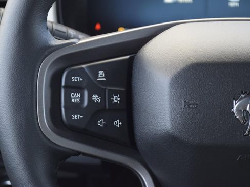 New 2025 Ford Bronco Outer Banks image 9