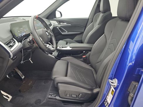 Used 2025 BMW X1 M35i AWD/4WD image 7
