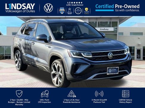 Certified 2022 Volkswagen Taos SEL w/ Panoramic Sunroof Package image 1