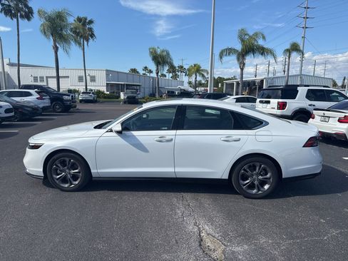 Used 2023 Honda Accord EX-L image 4