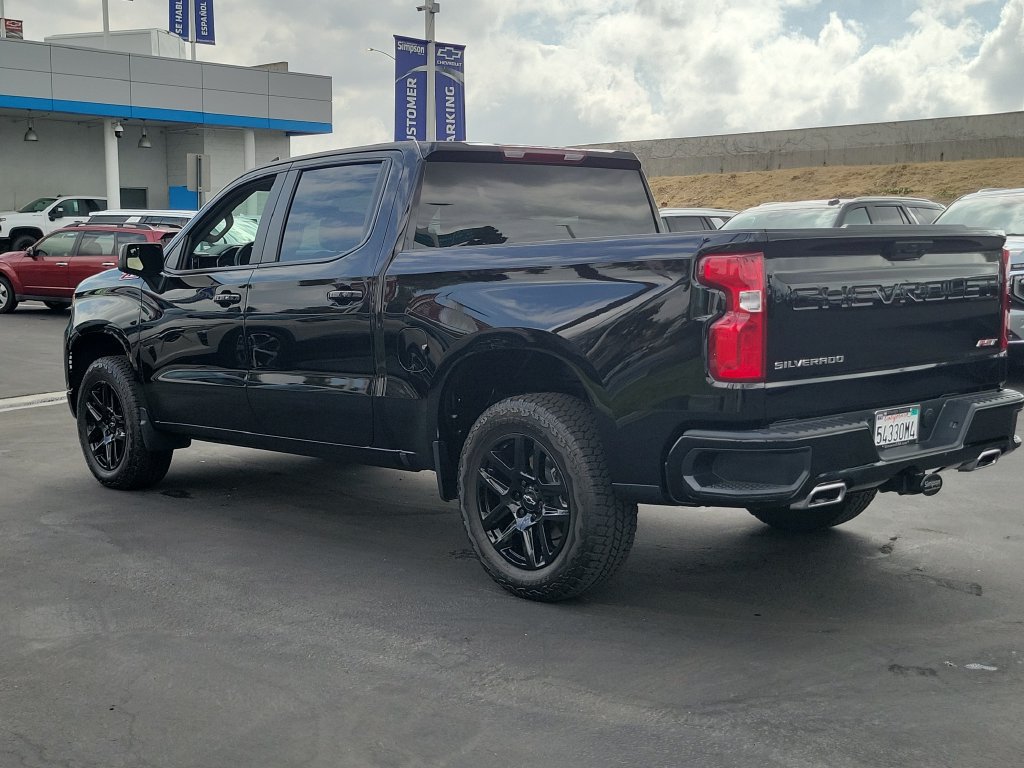 Used 2026 Chevrolet Silverado 1500 RST w/ Z71 Off-Road Package AWD/4WD image 2