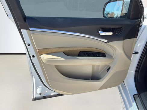 Used 2020 Acura MDX FWD w/ Advance Package image 23