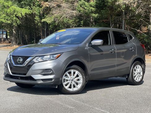 Used 2021 Nissan Rogue Sport S FWD image 1