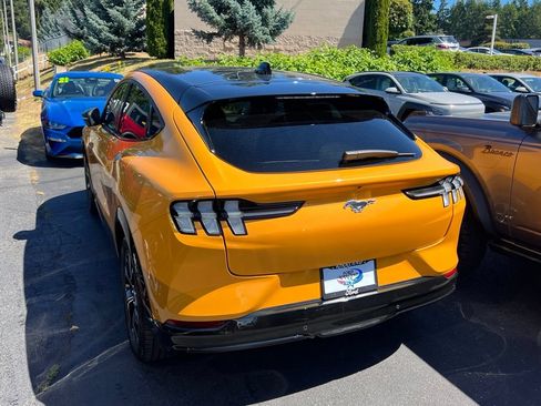 Certified 2023 Ford Mustang Mach-E Premium RWD image 9