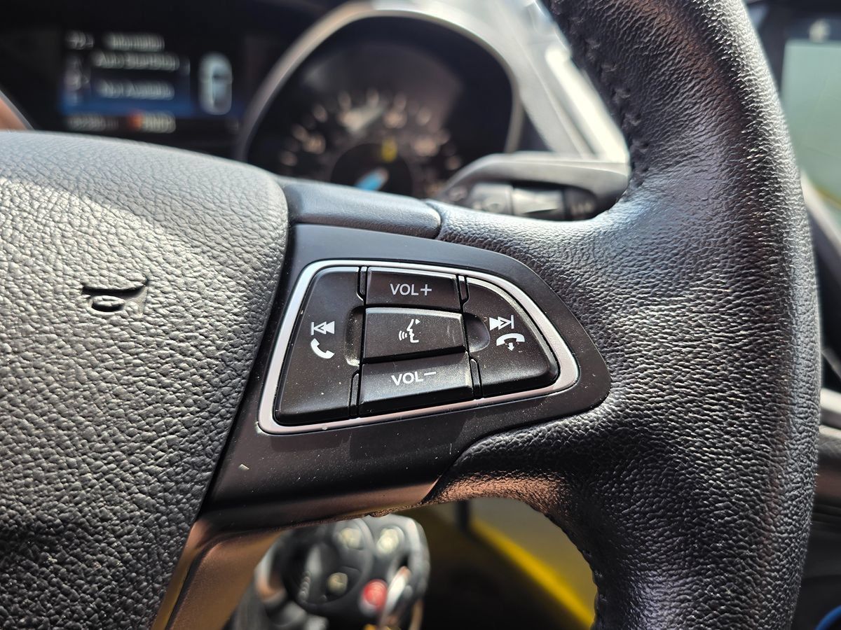 Used 2018 Ford Escape SEL FWD image 33