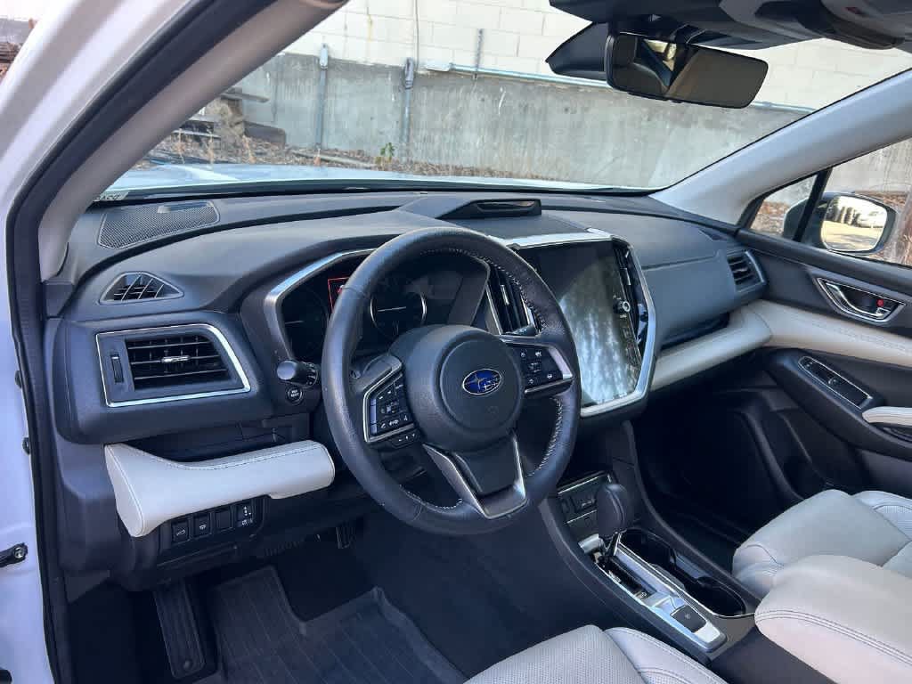 Used 2023 Subaru Ascent Limited AWD/4WD image 2