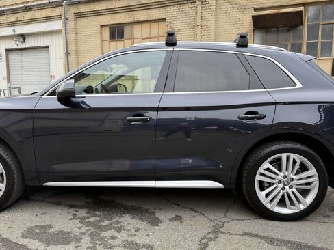 Used 2019 Audi Q5 2.0T Premium Plus w/ Premium Plus Package image 18