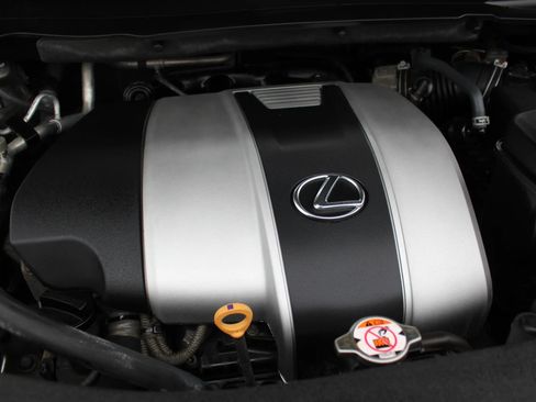 Used 2017 Lexus RX 350 AWD w/ Premium Package image 31