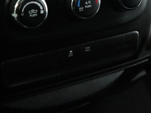 Certified 2018 RAM 1500 Express w/ Express Value Package image 16