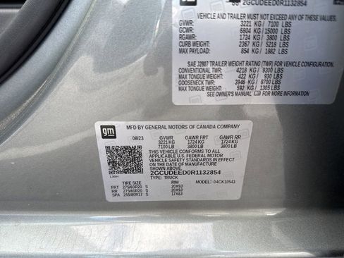 Used 2024 Chevrolet Silverado 1500 RST AWD/4WD image 25