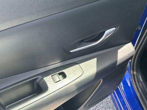 Certified 2024 Hyundai Elantra SEL FWD image 12