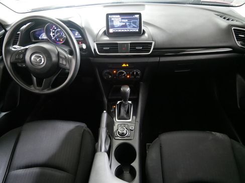 Used 2016 MAZDA MAZDA3 i Sport image 10