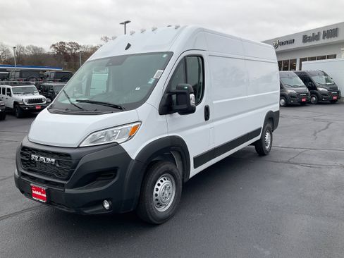 New 2026 RAM ProMaster 2500 w/ Convenience Group image 3