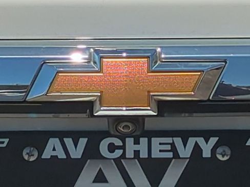 Used 2023 Chevrolet Traverse LT FWD image 31