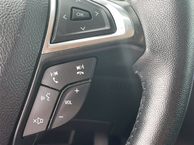 Used 2022 Ford Edge Titanium w/ Cargo Accessory Package AWD/4WD image 16