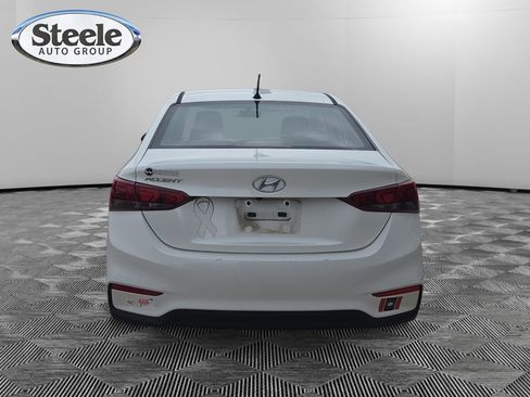 Used 2020 Hyundai Accent SE image 4
