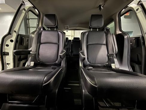 Used 2025 Honda Odyssey Elite image 30