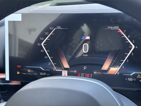 Used 2027 BMW 530i w/ M Sport Package RWD image 9