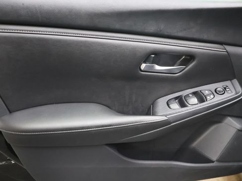 Used 2023 Nissan Sentra SV FWD image 15