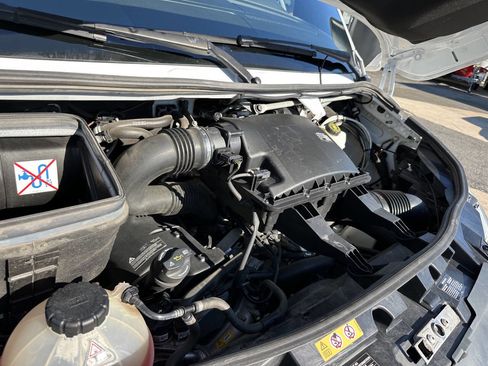 Used 2019 Mercedes-Benz Sprinter 3500 w/ Driver Convenience Package image 15