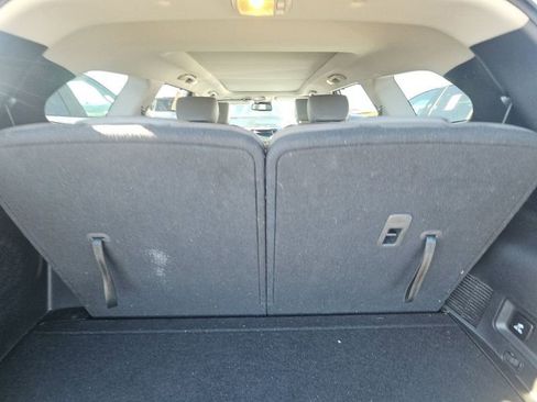 Used 2018 Hyundai Santa Fe Limited AWD/4WD image 10