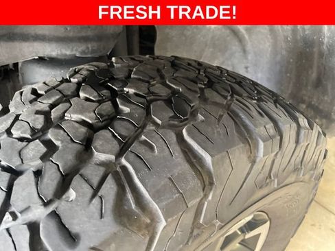 Used 2024 Jeep Wrangler Unlimited Rubicon 4xe AWD/4WD image 31
