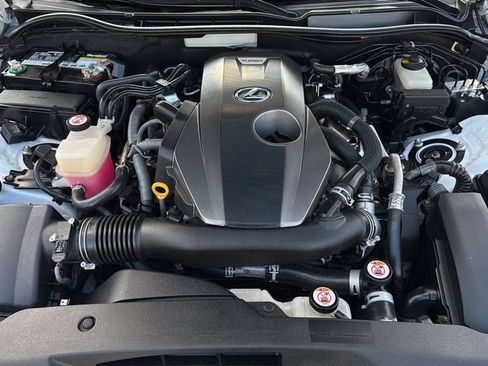 Used 2019 Lexus IS 300 RWD image 35