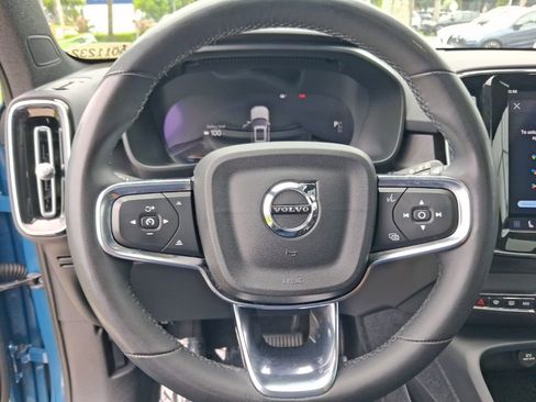 Used 2023 Volvo XC40 Recharge Plus AWD/4WD image 17