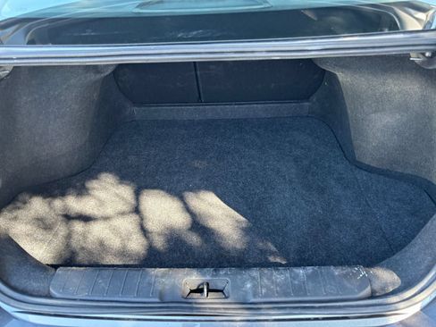 Used 2025 Nissan Sentra SV FWD image 29