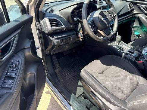 Used 2019 Subaru Forester AWD/4WD image 10