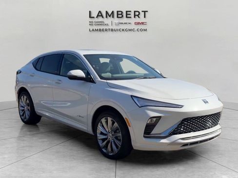 New 2026 Buick Envista Avenir FWD image 3