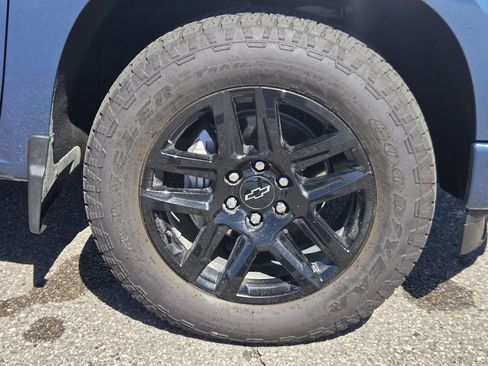 Used 2024 Chevrolet Silverado 1500 Custom w/ Turbomax Blackout Package image 6