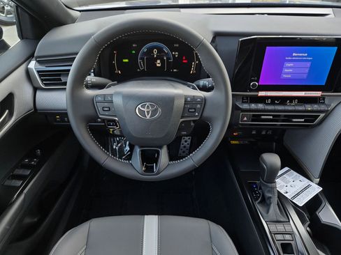 Certified 2026 Toyota Camry SE w/ Convenience Package FWD image 12