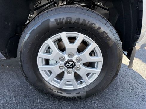 New 2026 Toyota Tacoma SR5 image 8