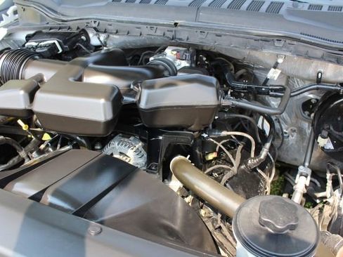 Used 2018 Ford F250 XL w/ Power Equipment Group image 29