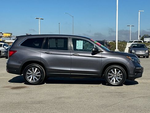 Used 2019 Honda Pilot EX image 3