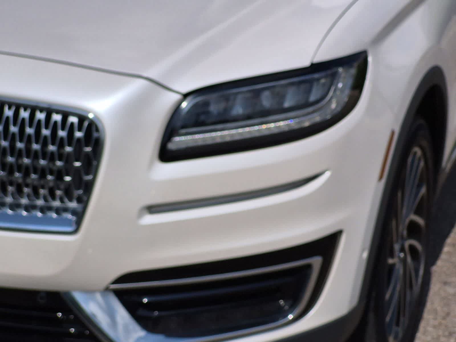 Used 2019 Lincoln Nautilus Reserve AWD/4WD image 11
