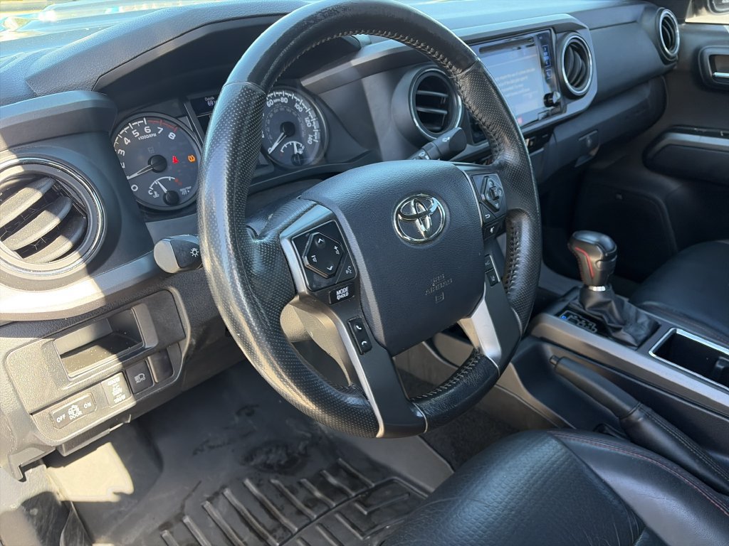 Used 2019 Toyota Tacoma TRD Pro AWD/4WD image 10
