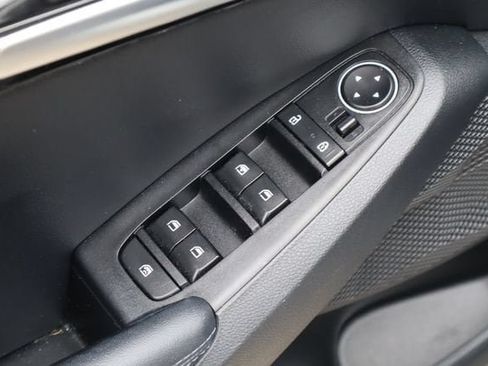 Used 2023 Kia Seltos S FWD image 20