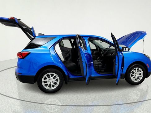 Certified 2024 Chevrolet Equinox LT FWD image 13