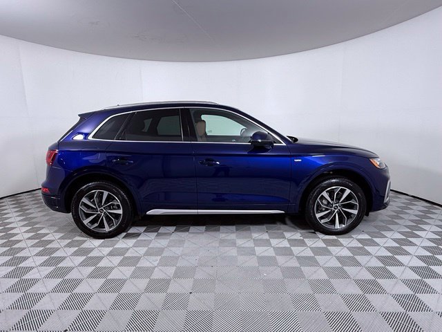 Certified 2024 Audi Q5 2.0T Premium AWD/4WD image 9